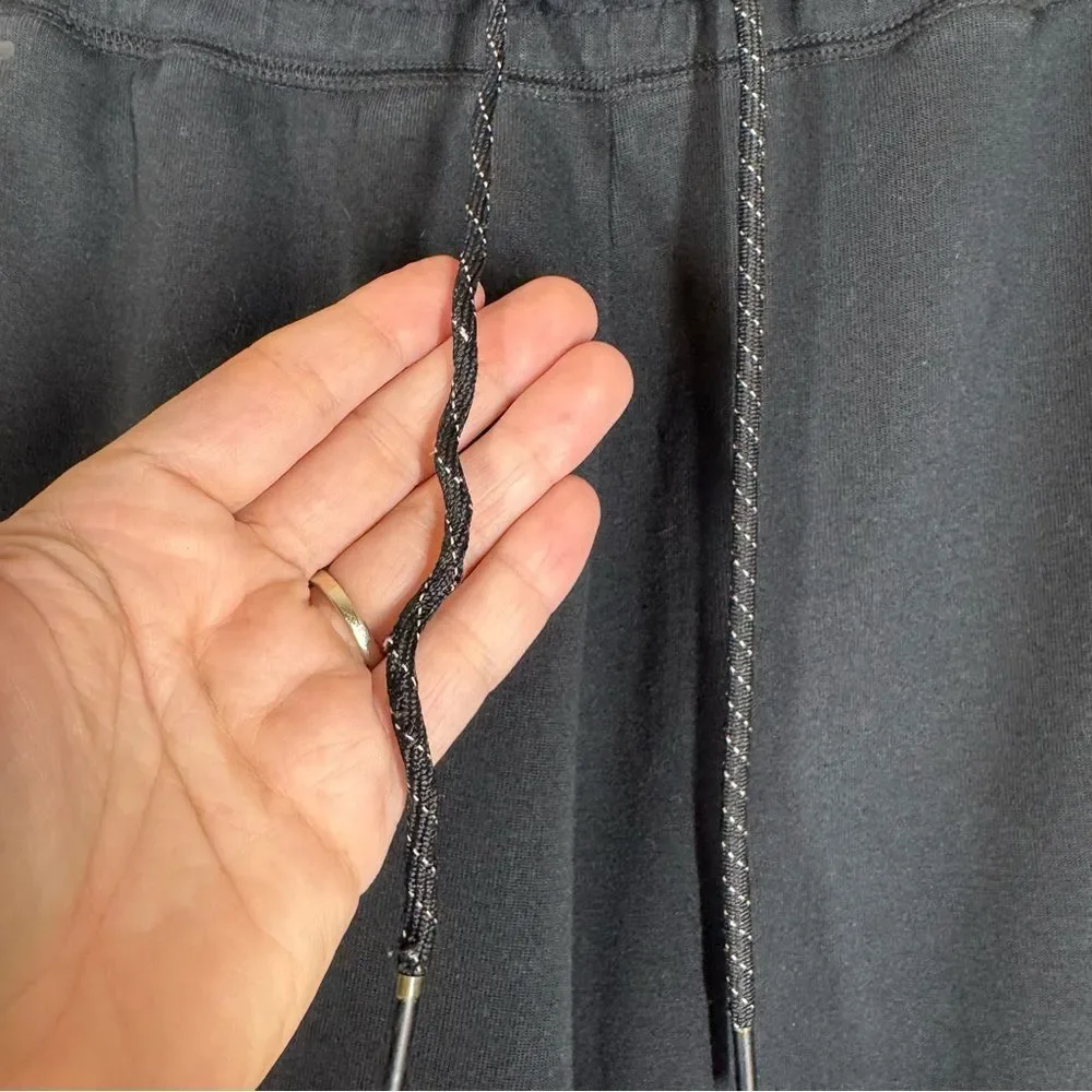 Nike Women’s Tech Fleece Jogger Sweat Pants Black Activewear Size Small CW4292